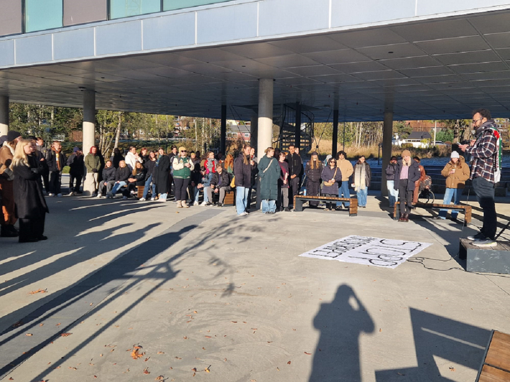 “Cease fire now!”  – Students at Volda University College unite in an urgent message about the Israel-Palestine conflict