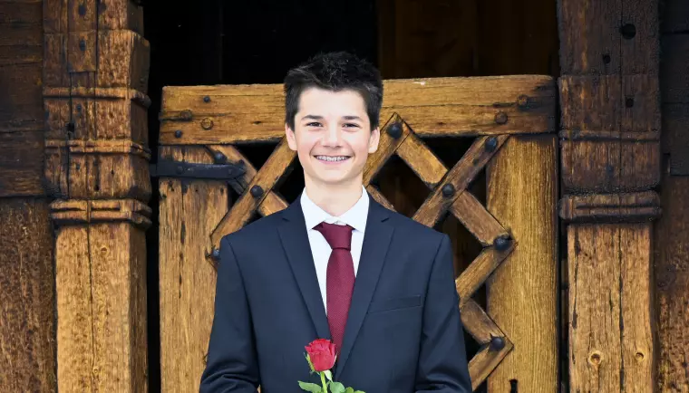 Right-Wing Terrorist Accused in Fatal Oslo Stabbing; Police Investigate Connections