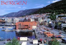 Postcard sent from Norway to Australia Delivered after 27 Years