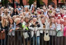 Bieber Hysteria May Lead to Collapsion of Telecommunication System in Norway
