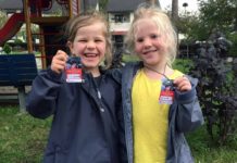 School Children in Norway Sell Their Toys to Raise Money for Refugee Children